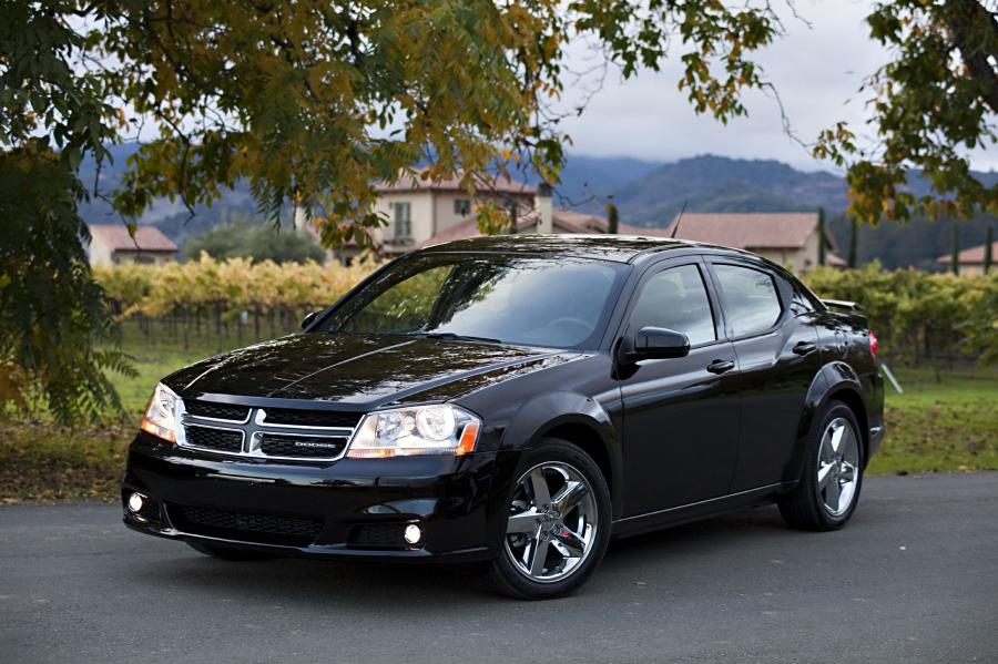  Dodge Avenger 2011 года  (фото 45 из 61)